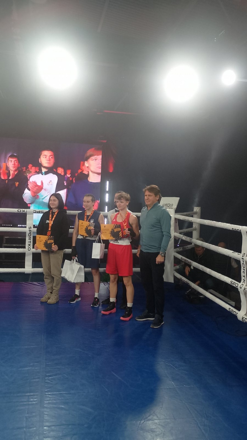 Спортсменки Івано-Франківської міської федерації боксу вибороли золото на Чемпіонаті України