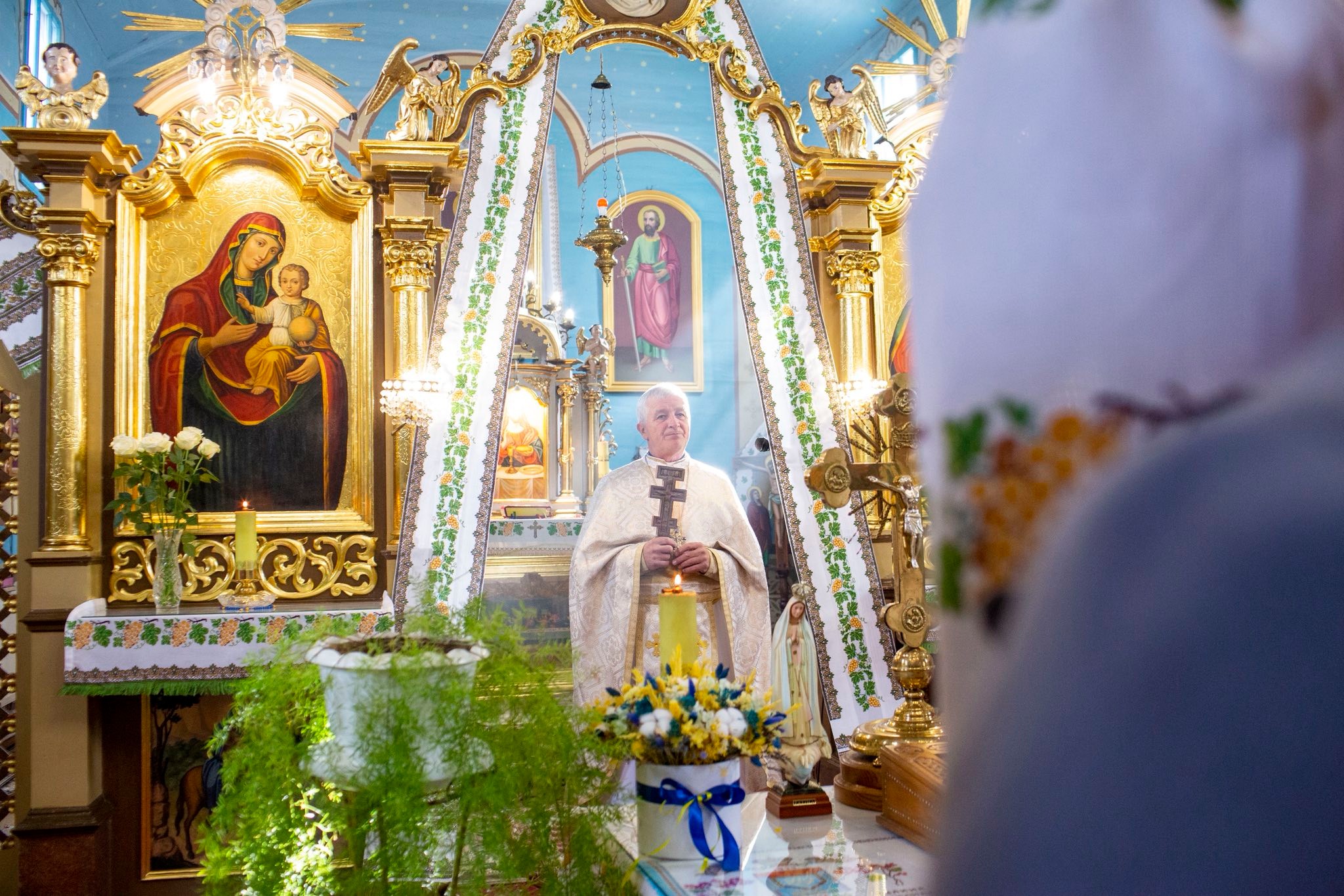 В Івано-Франківській громаді у двох церквах відзначили храмове свято (ФОТО)