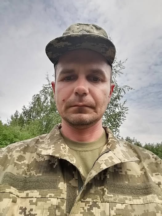 Вважався зниклим безвісти: на Донеччині загинув прикарпатський захисник Володимир Чекіс