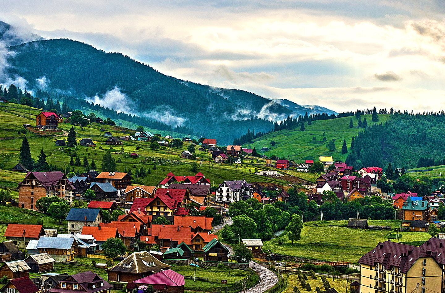 Поляниця - туристичний куточок Прикарпаття