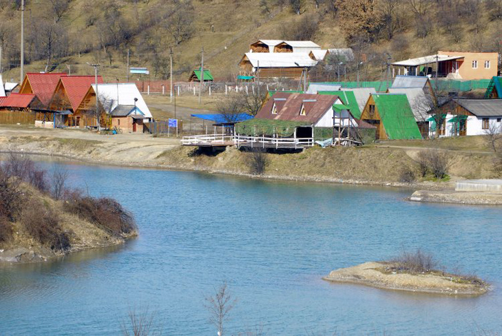Подорожі Україною: Топ-10 найцікавіших сіл у Карпатах - фото 6