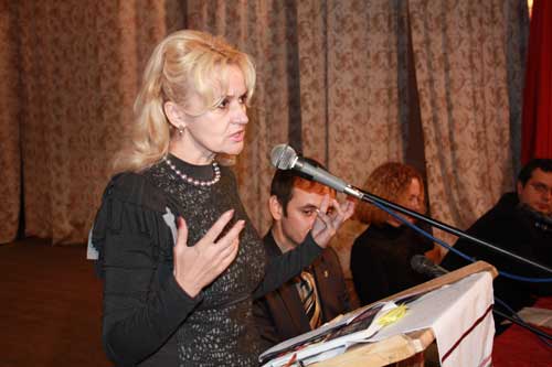Ірина Фаріон презентувала книжку "Криниця для спраглих"
