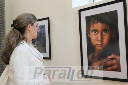 Івано-франківці побачили фотографії дітей в зонах військових конфліктів