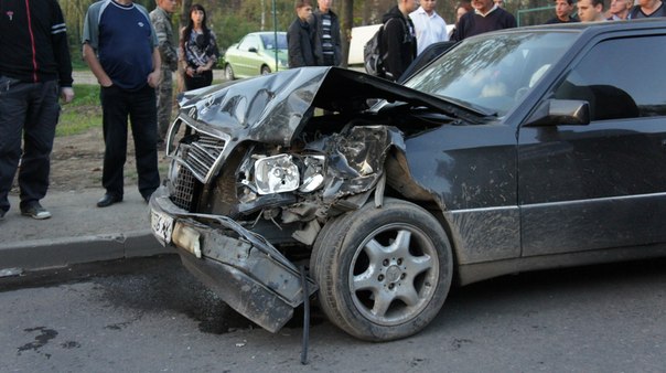 В Івано-Франківську зіткнулося 3 автомобілі