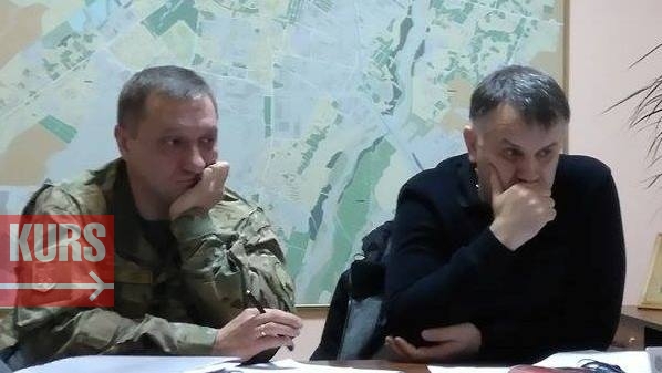 Перше засідання комісії з питань містобудування та земельних відносин: заступник міського голови Олексій Кайда та голова комісії Володимир Яблонь