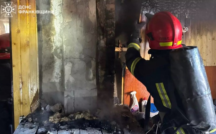 фото: гасіння пожежі