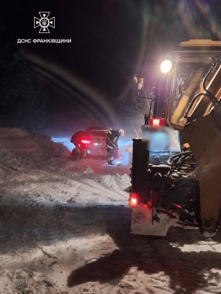 Фото з місця події