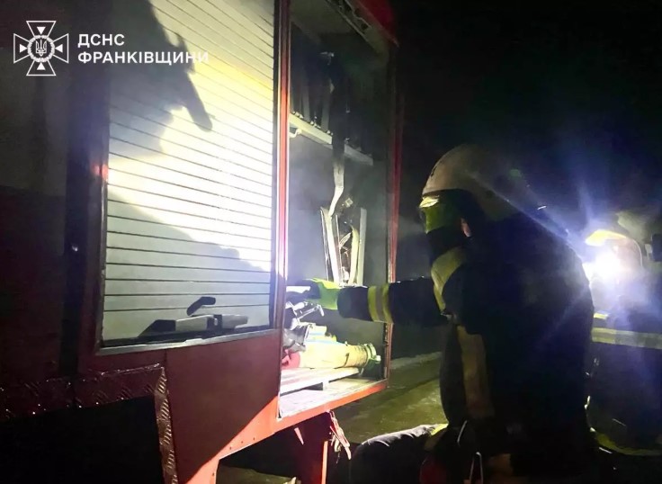 фото: з місця пожежі