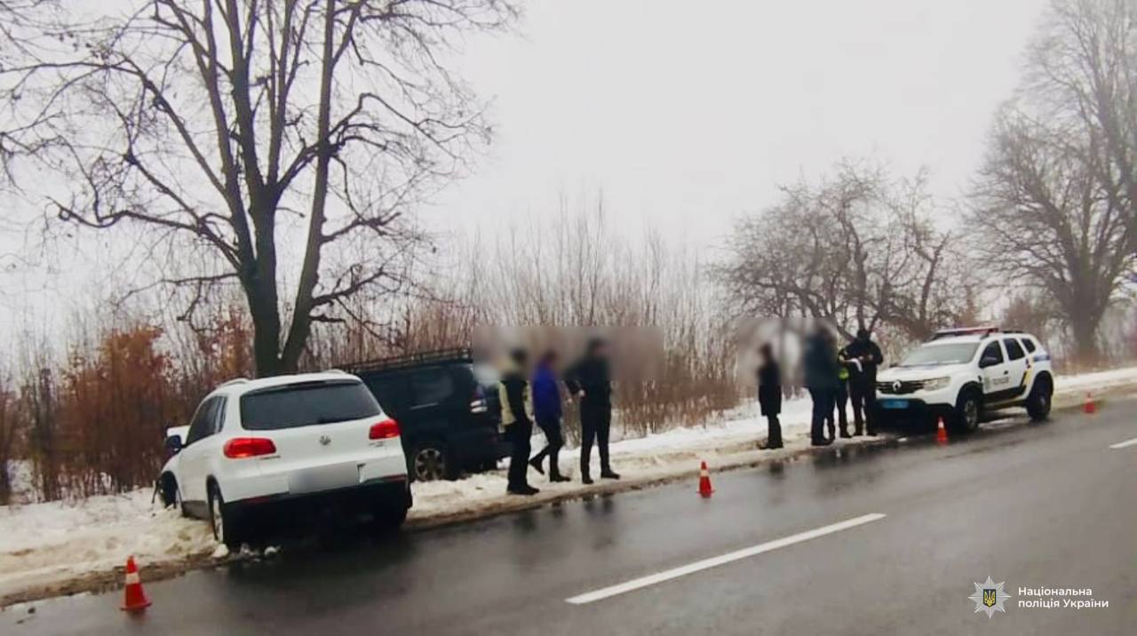 фото: з місця аварії