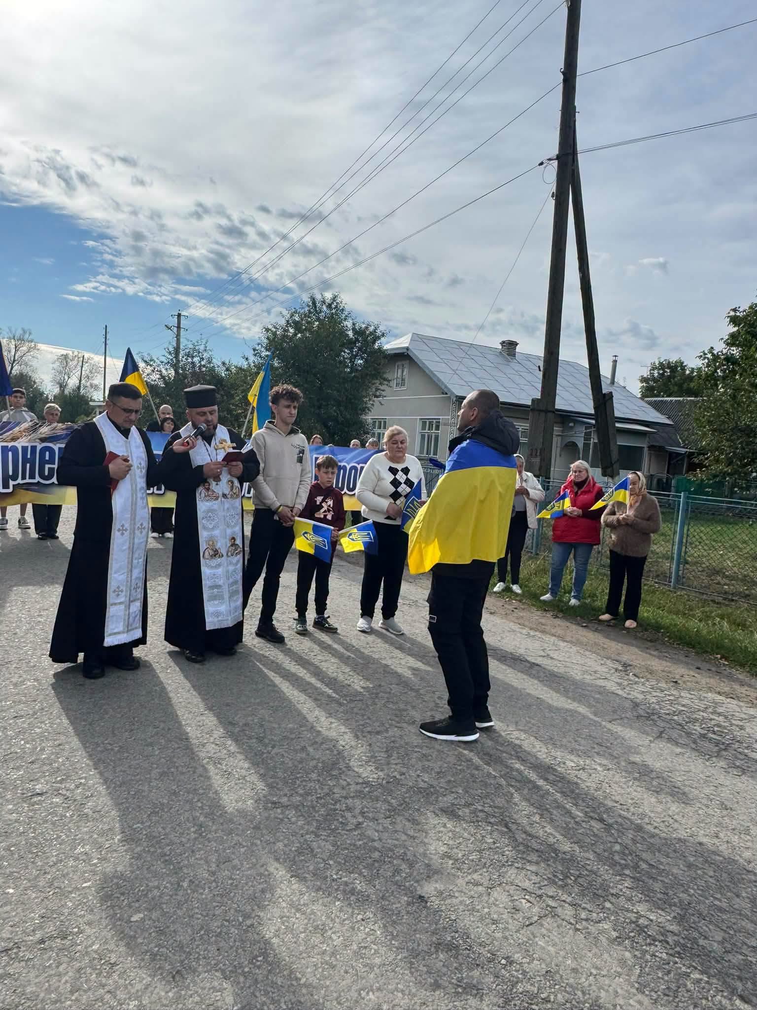 фото зустрічі військовослужбовця