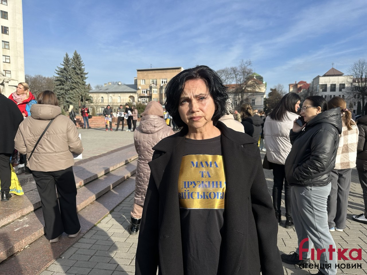 Учасниця пікету, дружина військового 102 ТрО Ярослава